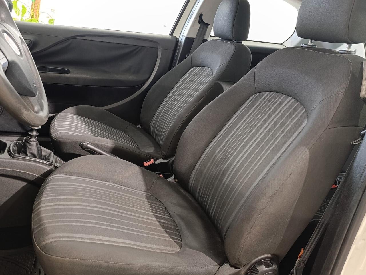 Fiat Grande Punto 1.2 BENZINA ANNO 2011