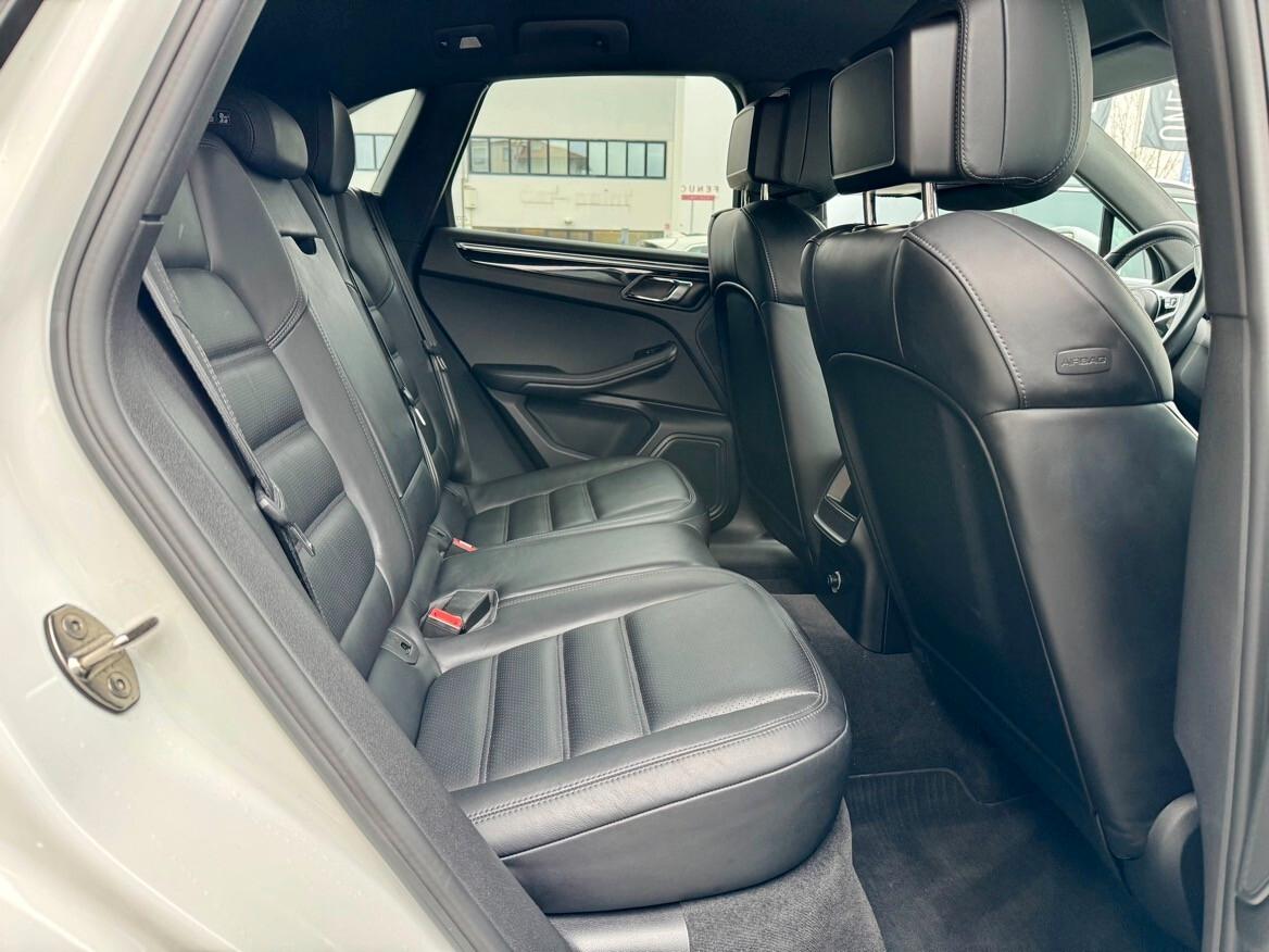 Porsche Macan 3.0 S Diesel full cerchi da 21''