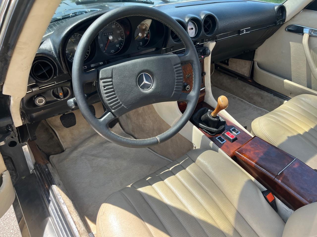 Mercedes benz 280 SL R107 Manuale