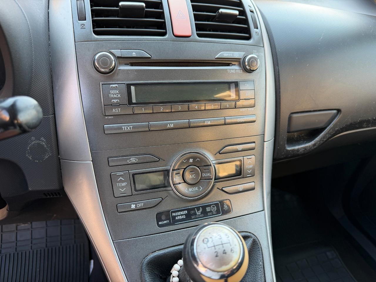 Toyota Auris 2.0 D-4D DPF 5 porte Sol