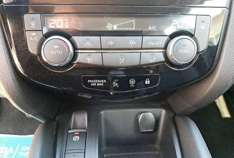 Nissan Qashqai Qashqai 1.6 dCi 2WD N-Connecta