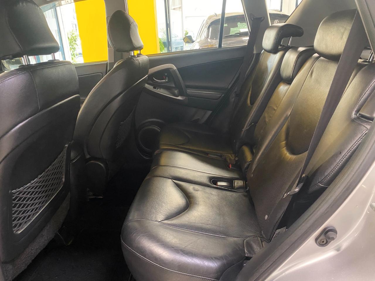 Toyota RAV 4 RAV4 2.2 D-4D 136 CV Luxury