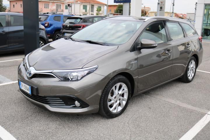 TOYOTA Auris II - Auris 1.8h Cool cvt my17