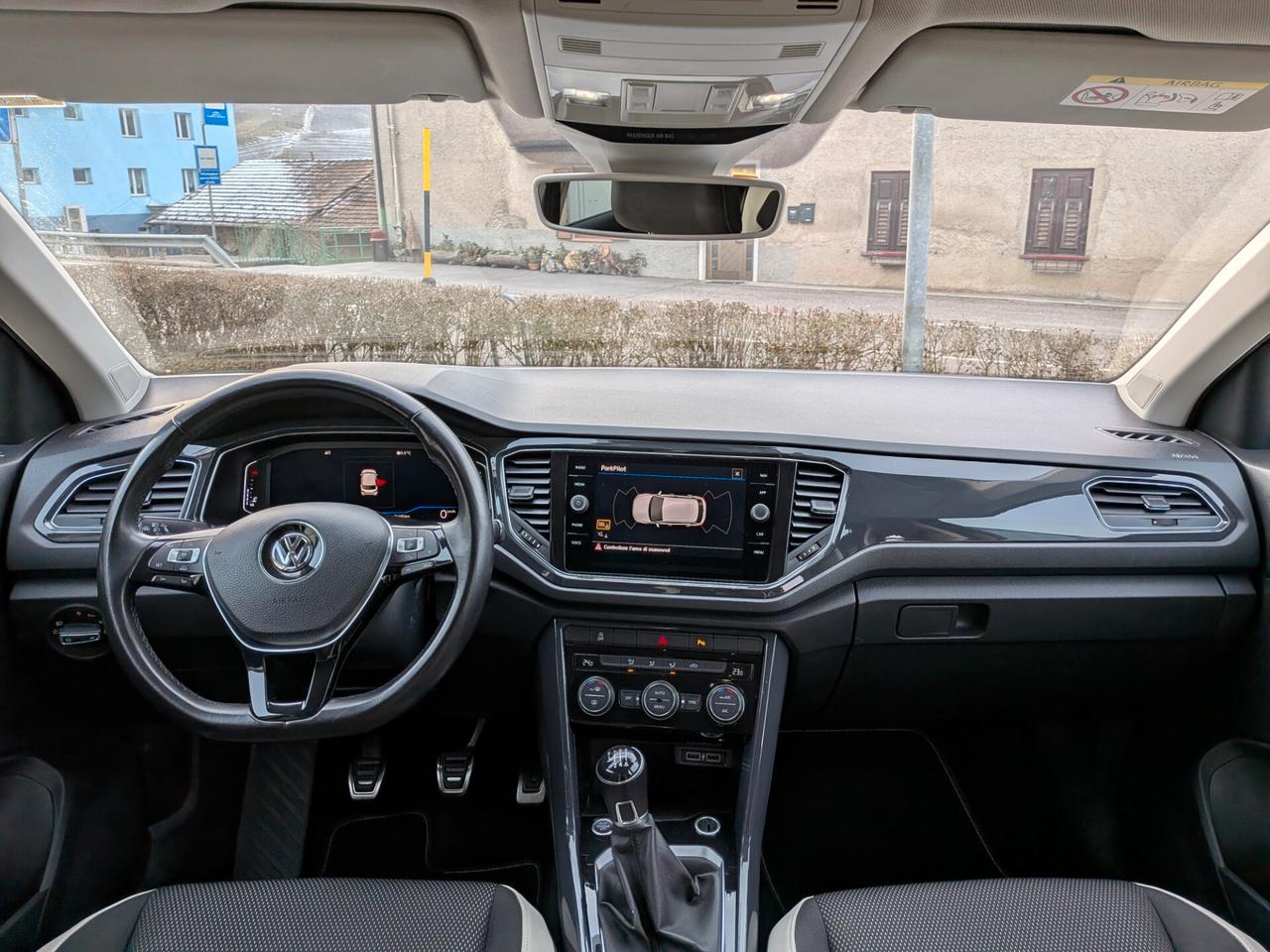 VW T-ROC 1.6 TDI 116CV STYLE