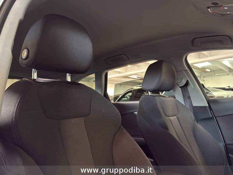 Audi A4 V 2019 Avant Diesel Avant 40 2.0 tdi Business 190cv s-tronic