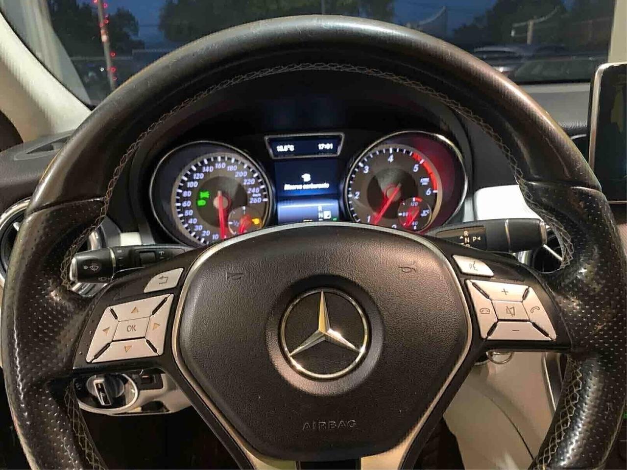 Mercedes-benz GLA 200 CDI
