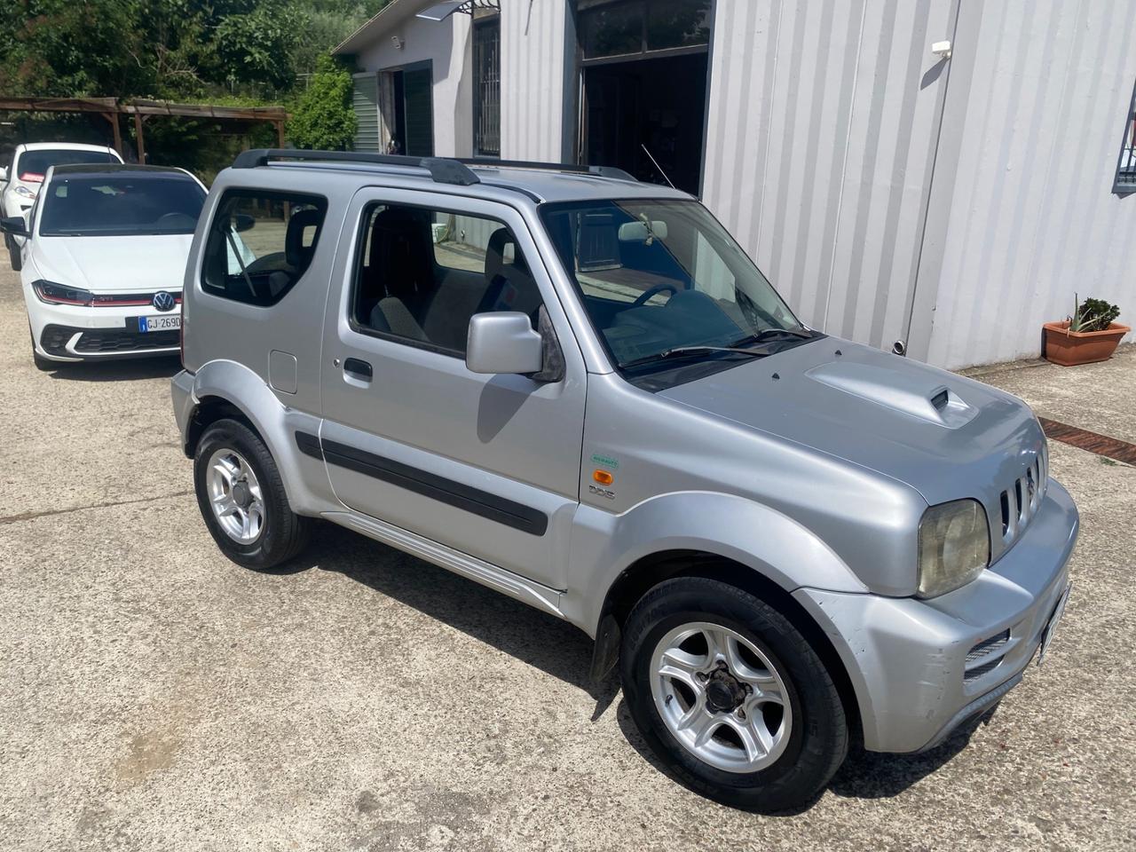 Suzuki Jimny 1.5 DDiS cat 4WD JLX