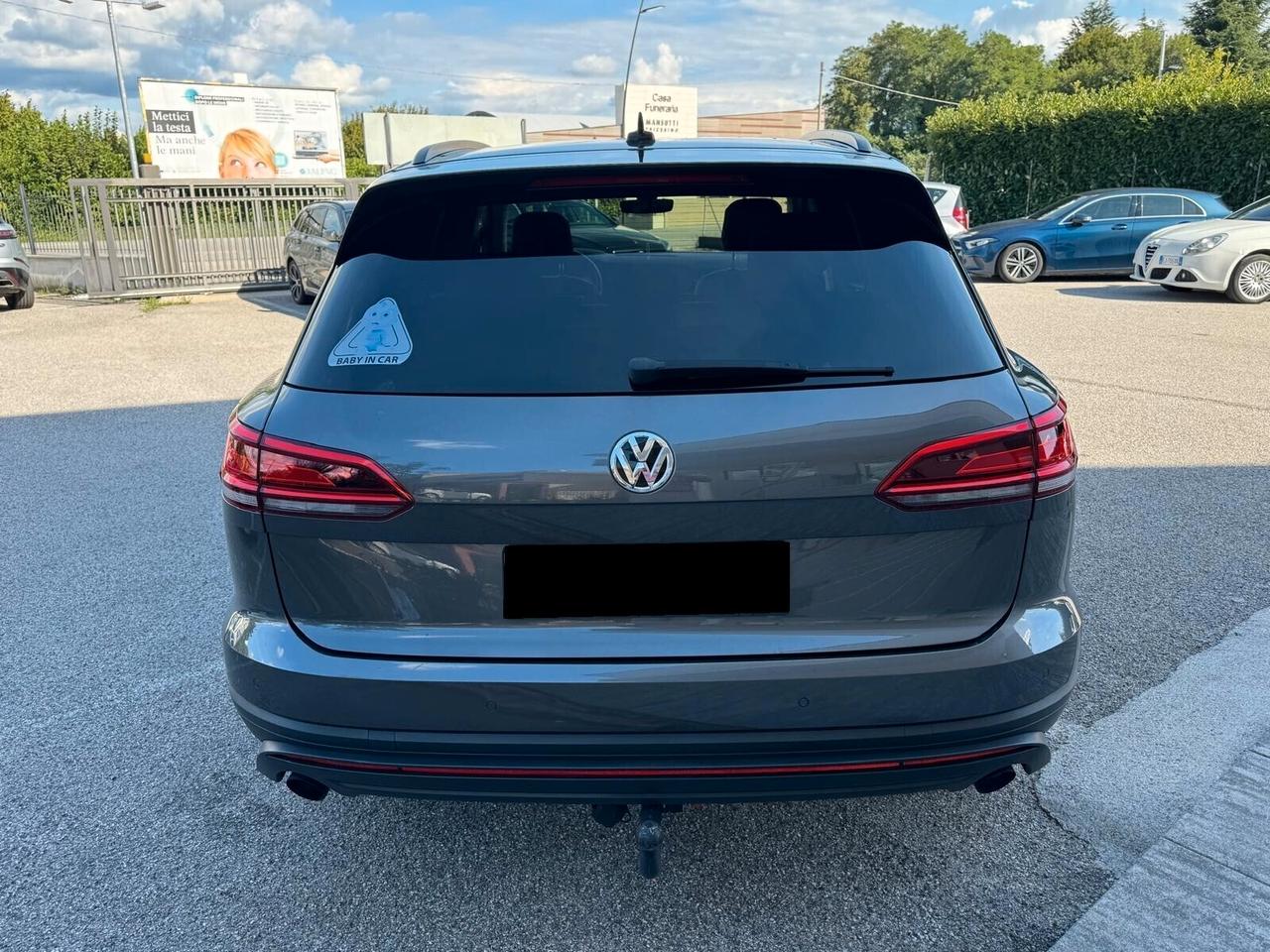 Volkswagen Touareg 3.0 V6 TDI SCR Black Style