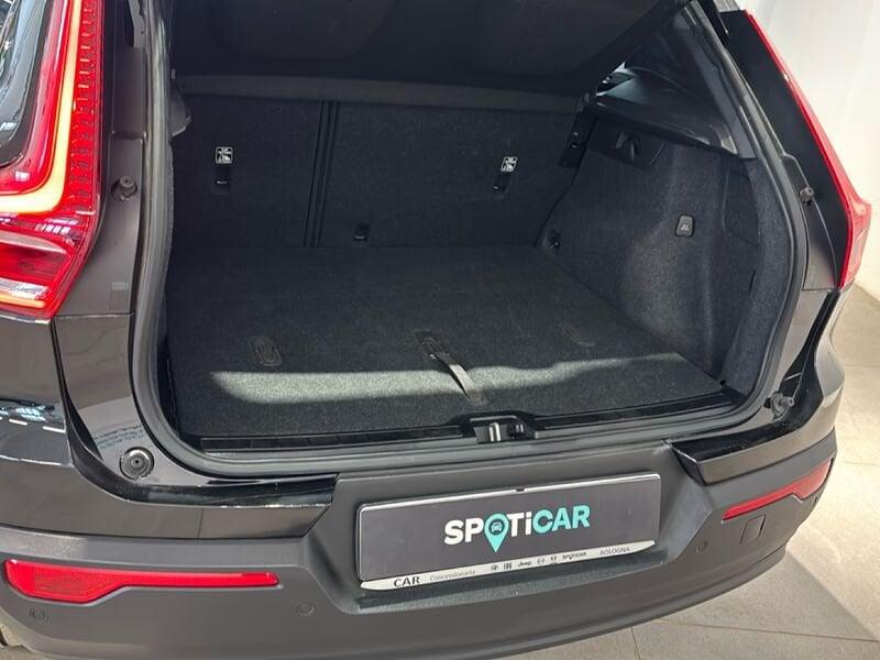 Volvo XC40 T2 automatico Essential