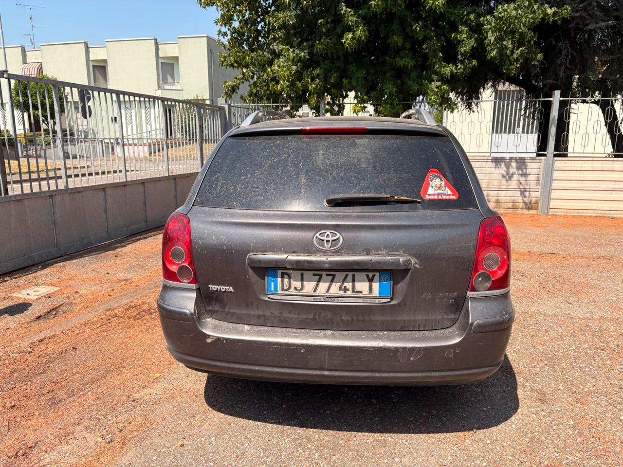 Toyota Avensis 2.0 D-4D 16V Station Wagon