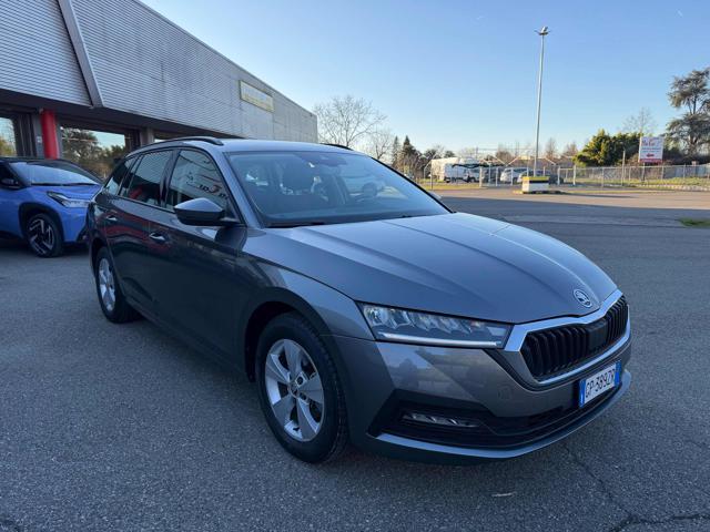 SKODA Octavia 2.0 TDI EVO SCR DSG Wagon Executive