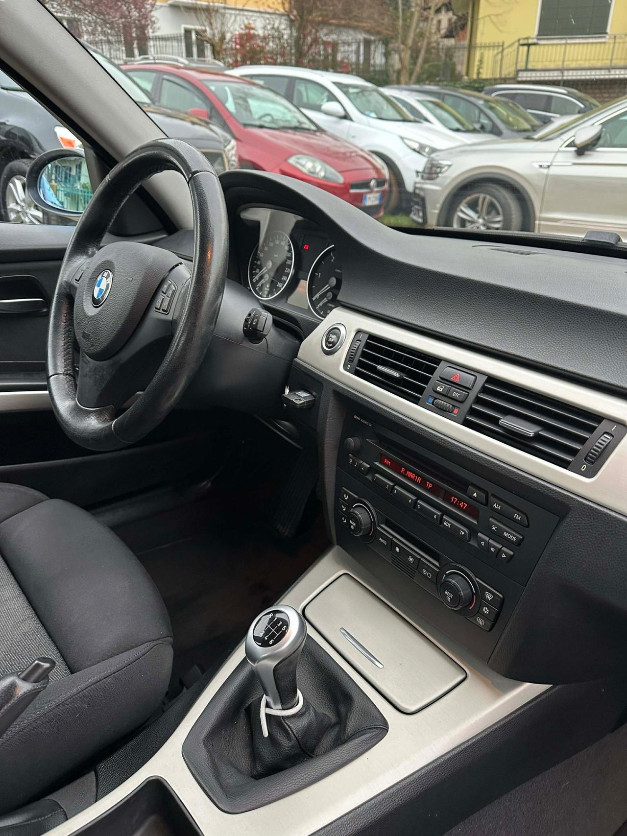 Bmw 320d FUTURA KMCERT GARANZ UNICOPR