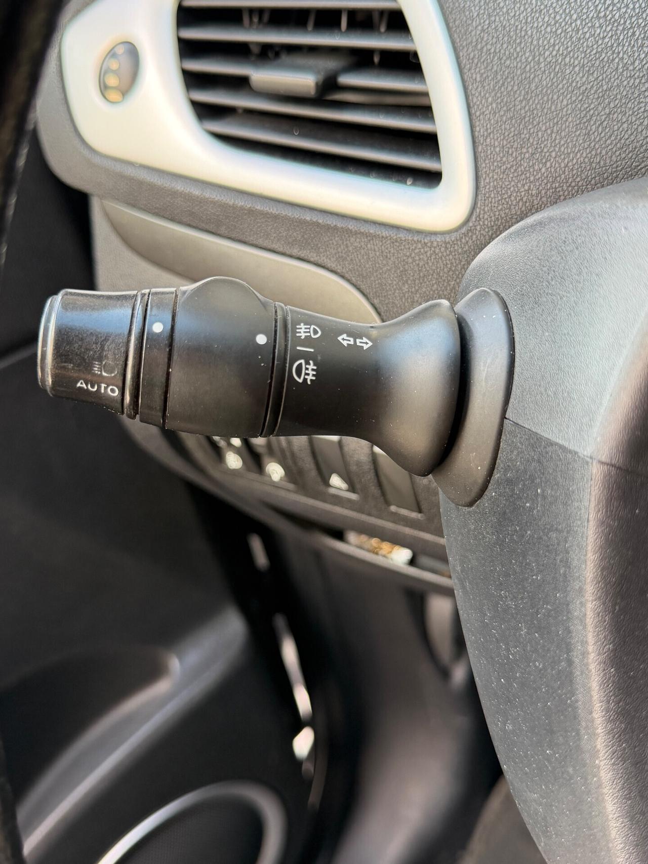 Renault Scenic Scénic X-Mod 1.5 dCi 110CV Luxe
