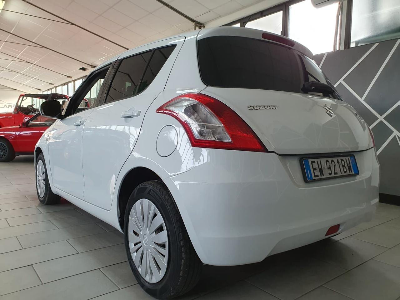 Suzuki Swift 1.3 DDiS 5 porte B-Cool