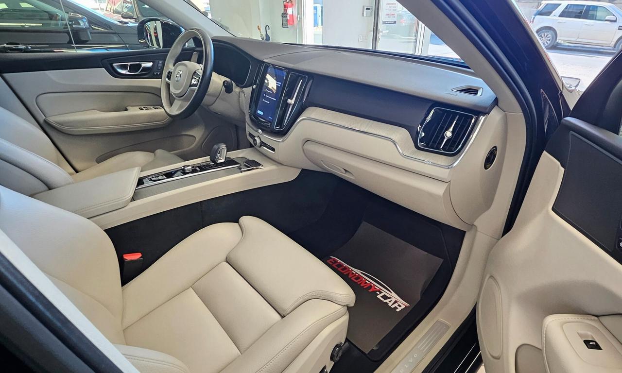 Volvo XC 60 XC60 B4 (d) automatico Plus Dark