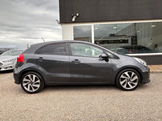 KIA Rio 1.4 CRDi 5p. Cool NAVI - CLIMA AUT - CRUISE C - 17