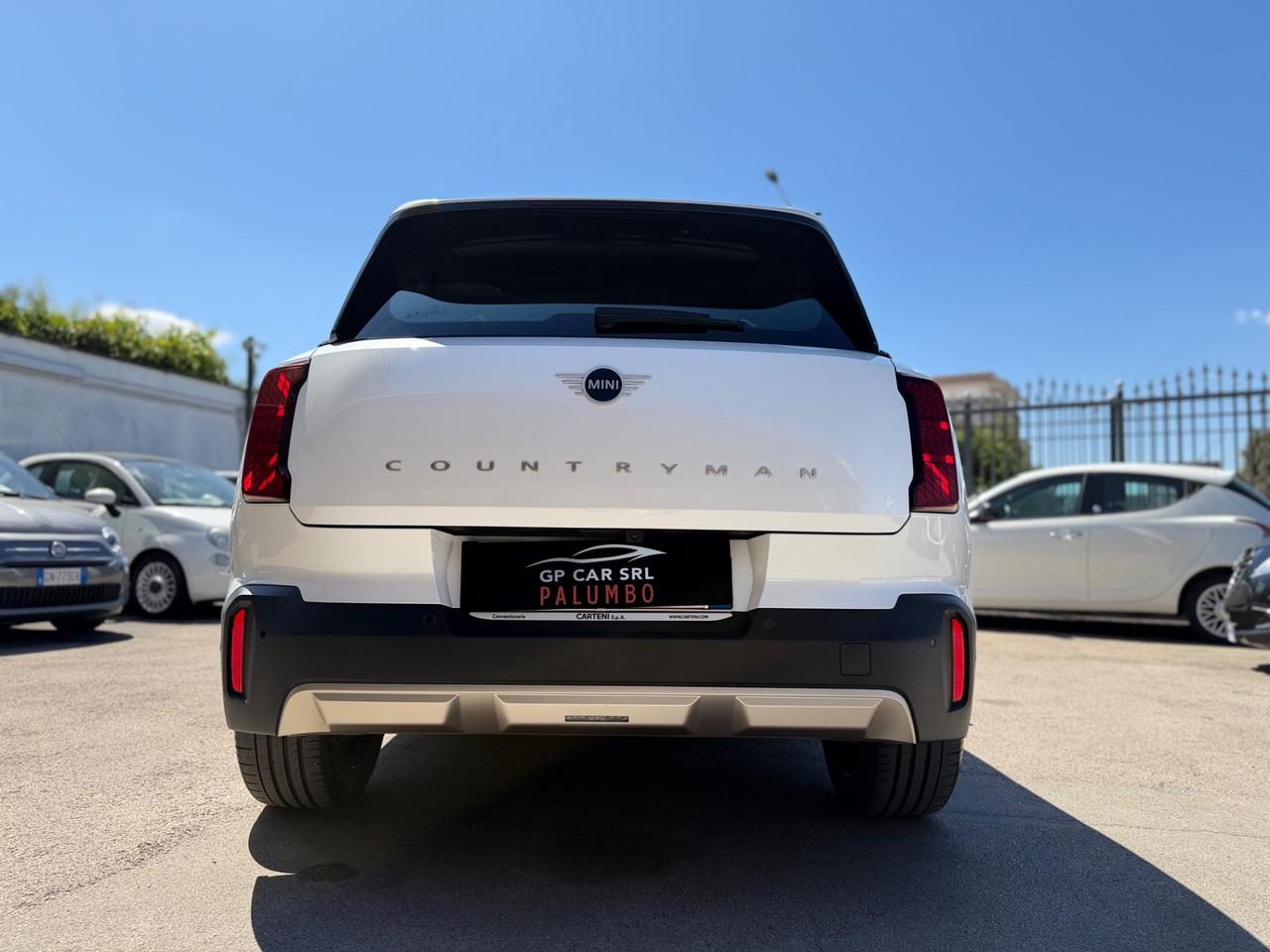 Mini Countryman Favoured 1.5 benzina/hybrida COME NUOVA