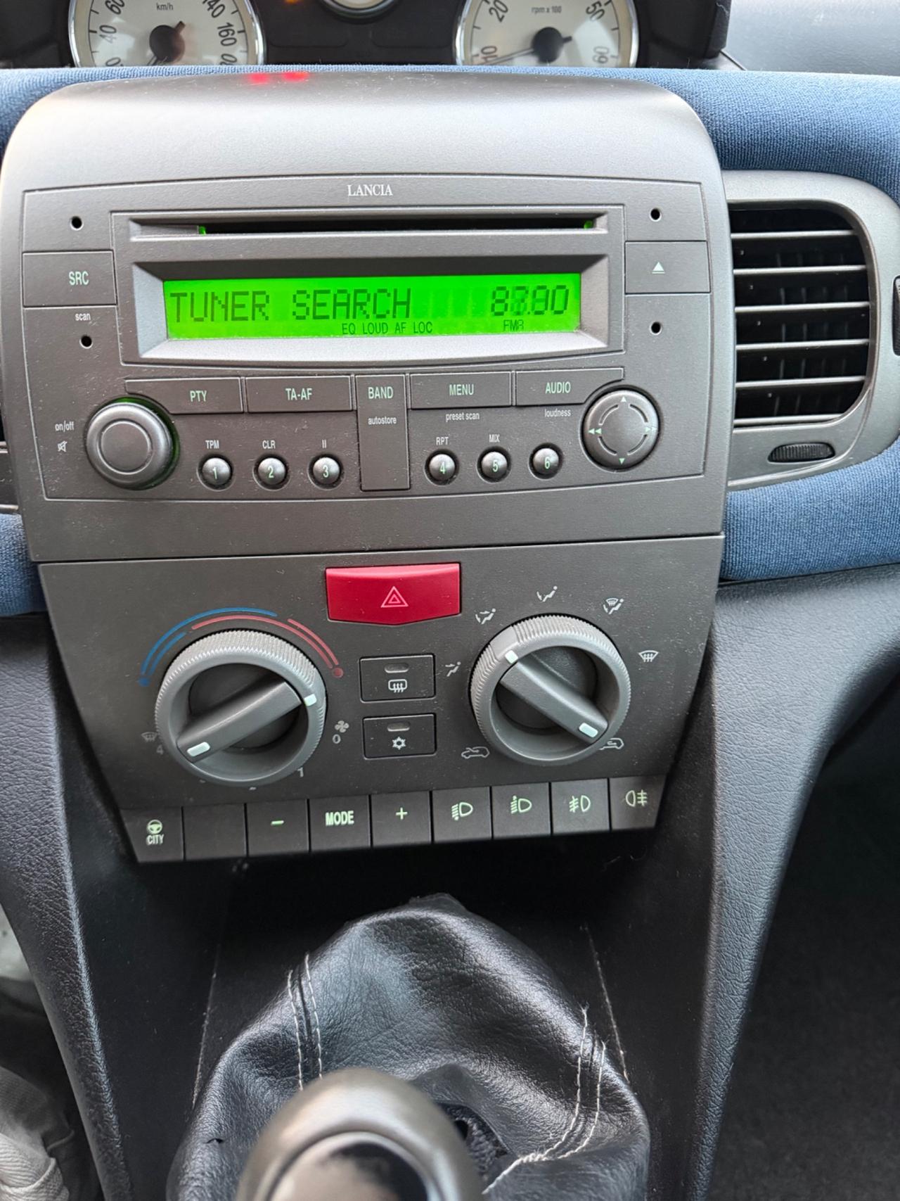 Lancia Ypsilon 1.2 Argento