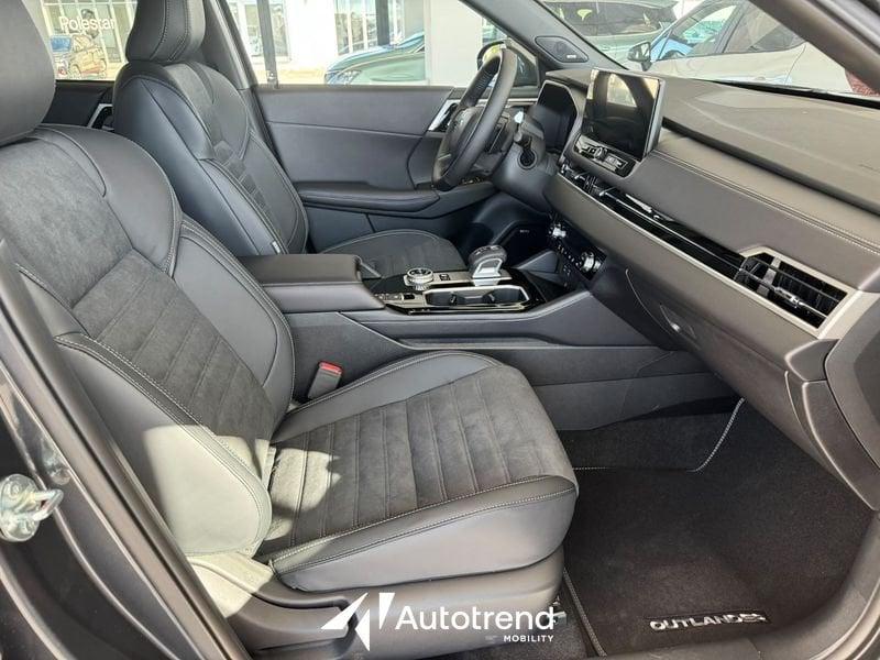 Mitsubishi Outlander PHEV 2.4L Plug-In Hybrid PHEV 306 CV AWD Intense