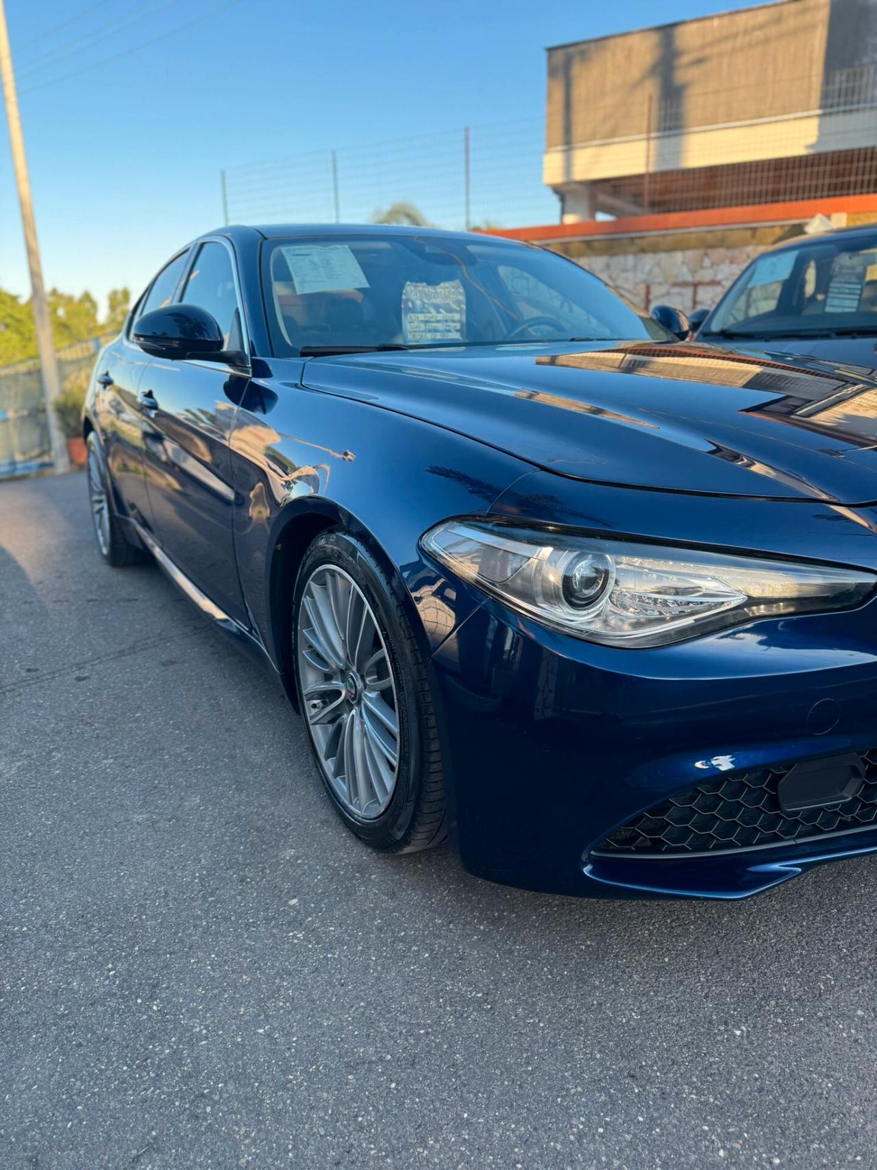 Alfa Romeo Giulia 2.2 Turbodiesel 180 CV AT8 Business Sport Launch Ed.