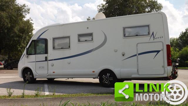 MCLOUIS NEVIS 873 G motorhome accessoriato e ben tenuto