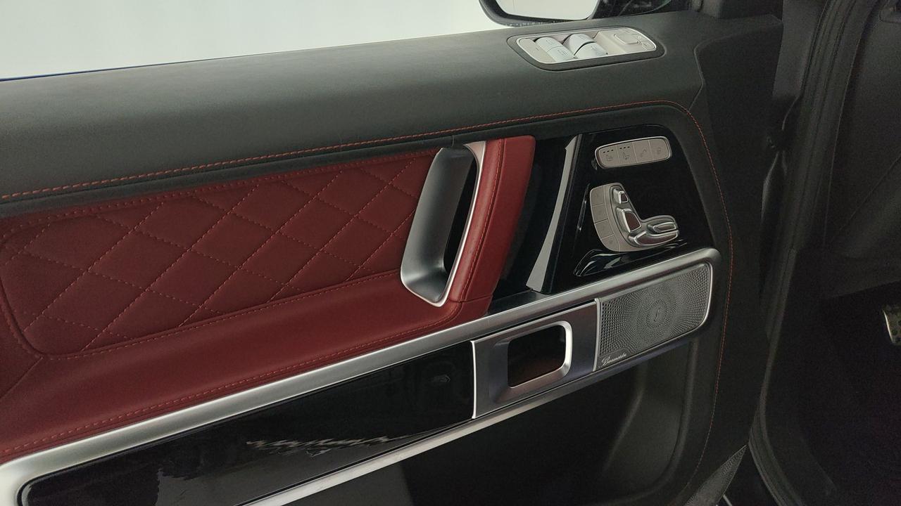 Mercedes-Benz G AMG 63 585cv auto
