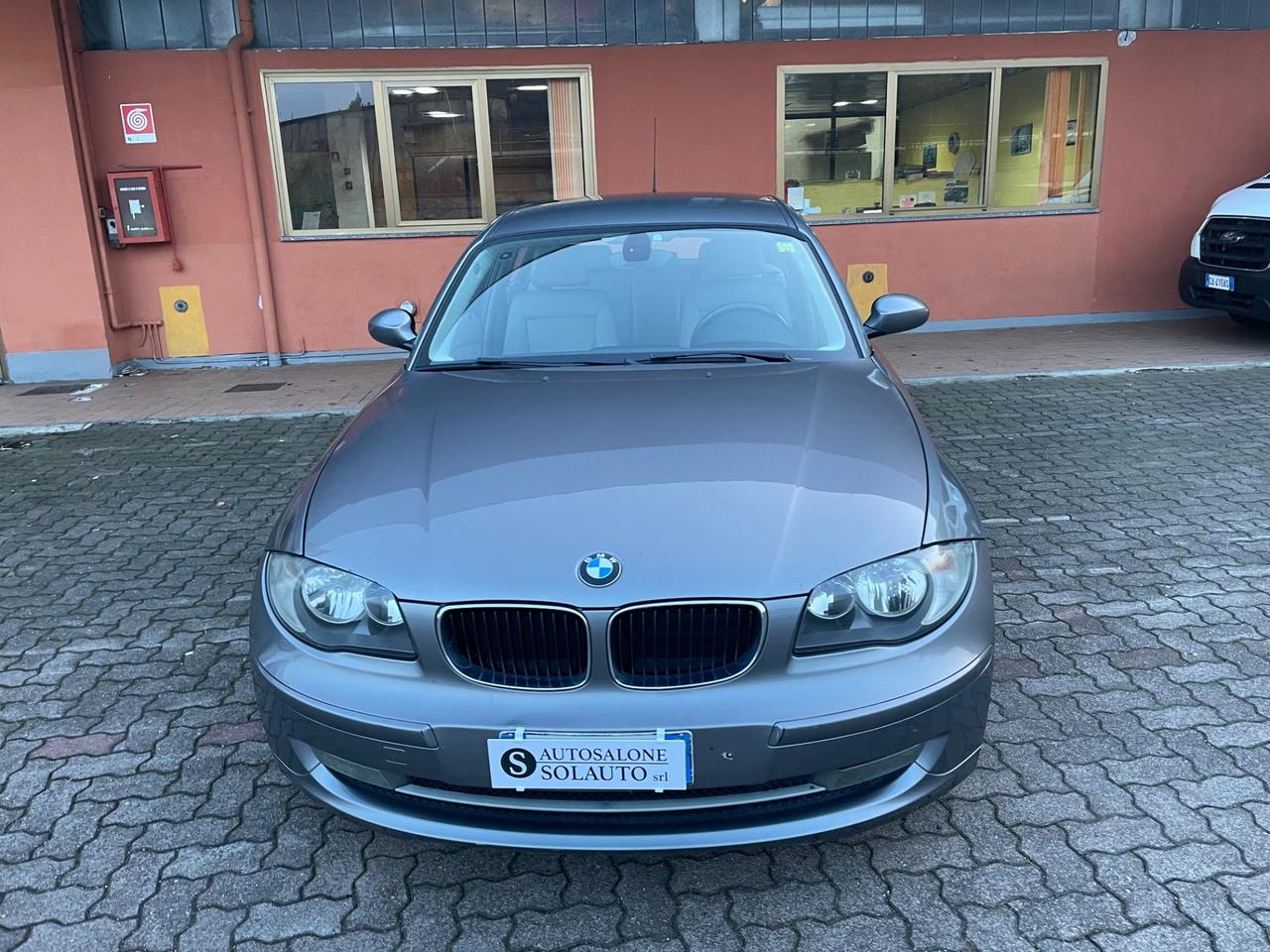 Bmw 118 118d cat 5 porte Futura DPF Pelle