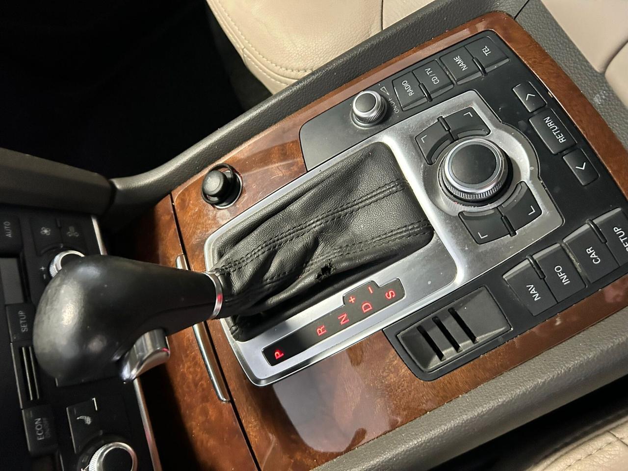 Audi Q7 3.0 V6 TDI 233CV quattro 7 POSTI 2006