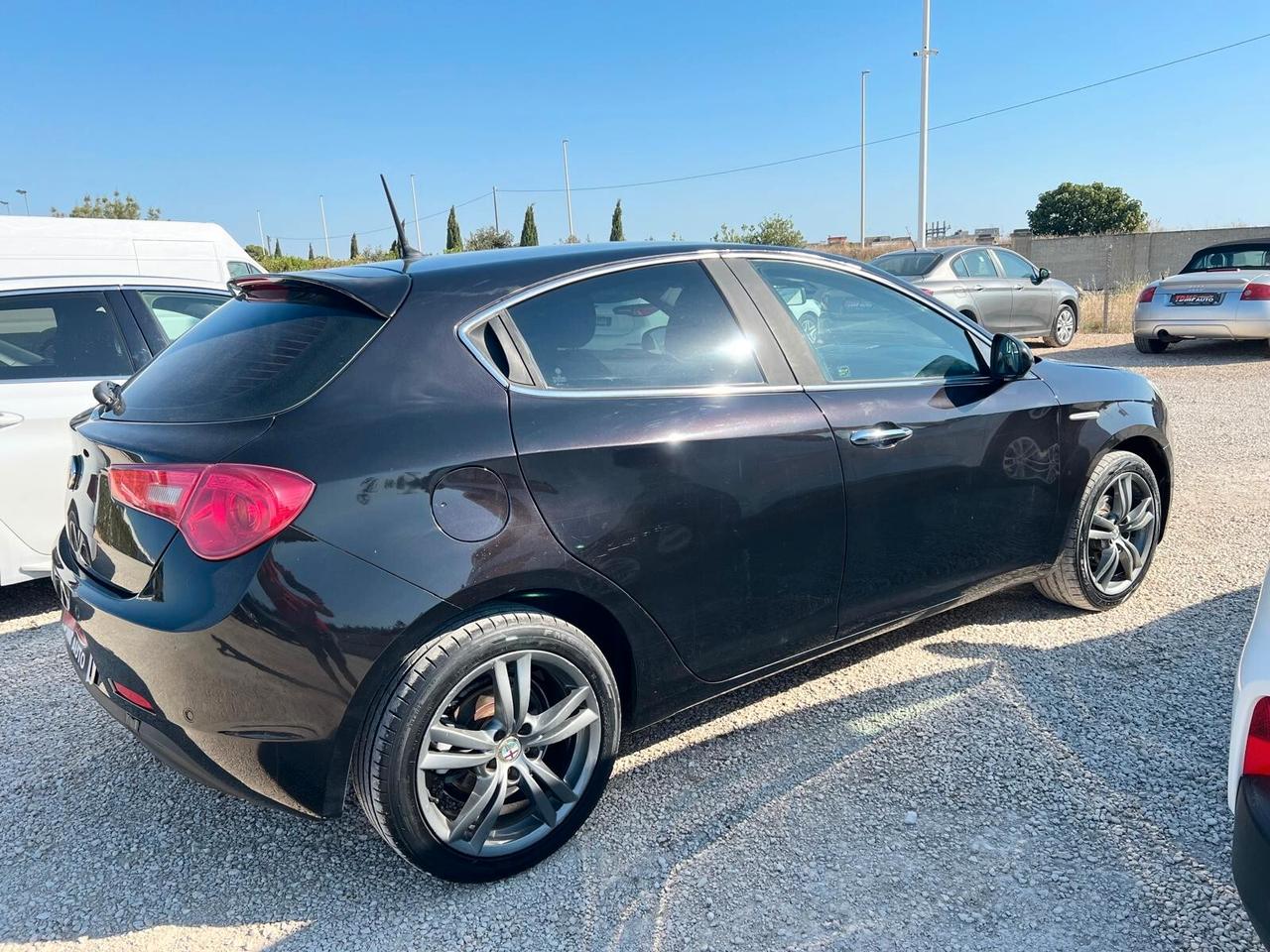 Alfa Romeo Giulietta 1.6 JTDm-2 105 CV Exclusive