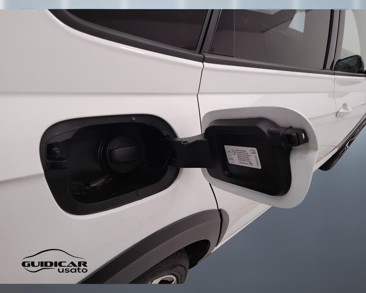 VOLKSWAGEN Taigo - Taigo 1.0 tsi R-Line 110cv