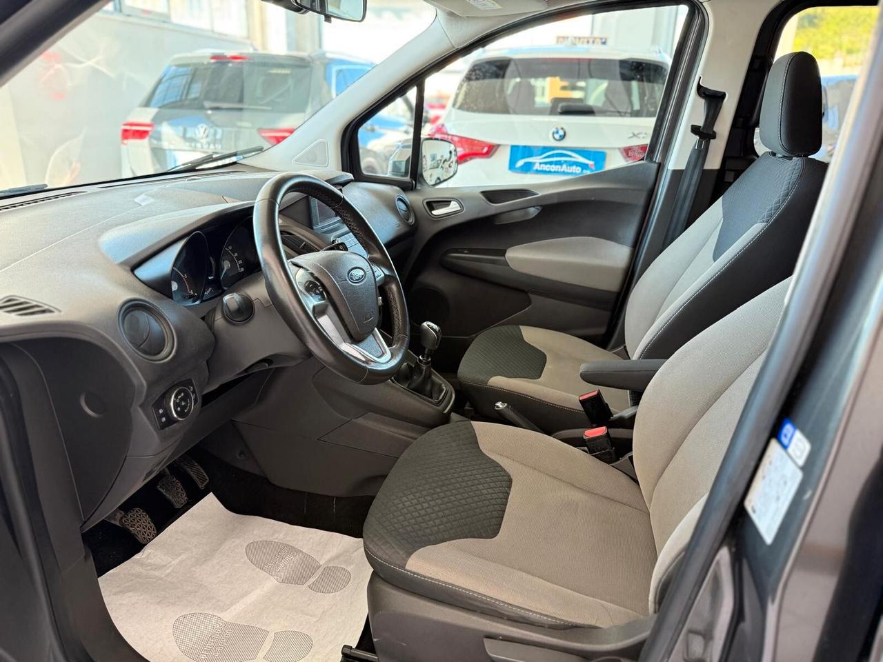 Ford Tourneo Courier 1.5 TDCI 2019