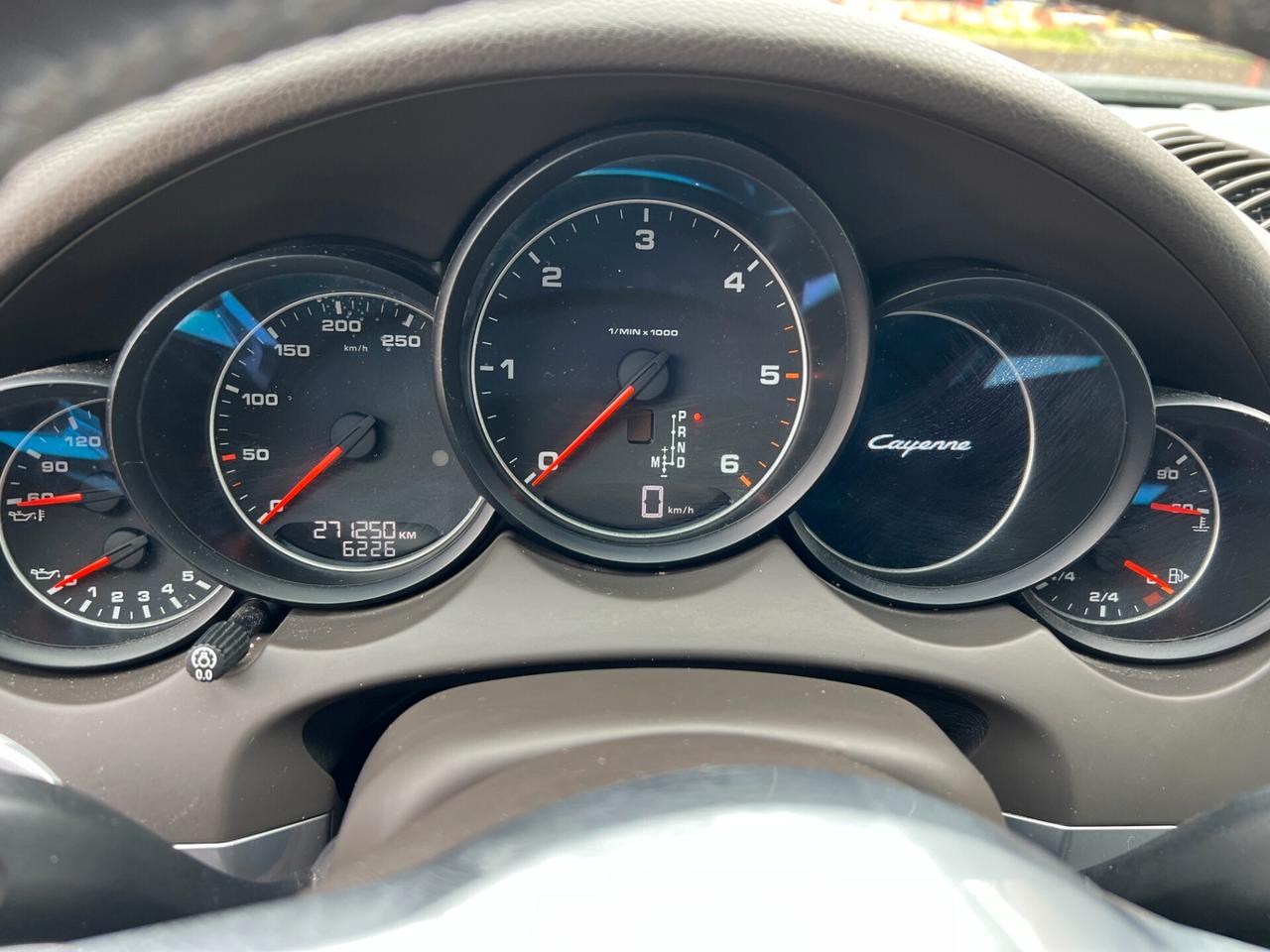 Porsche Cayenne 3.0 Diesel Platinum Edition