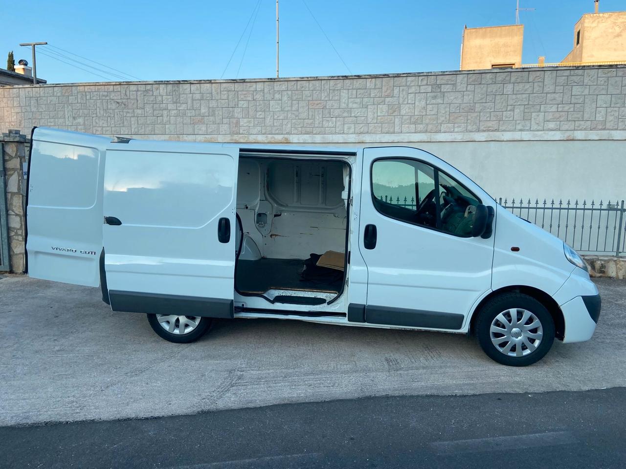 Opel Vivaro 29 2.0 CDTI PC-TN Furgone Fap 3 posti