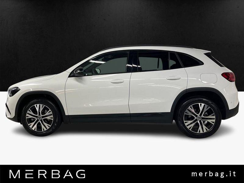 Mercedes-Benz GLA 180 d Automatic Business Extra