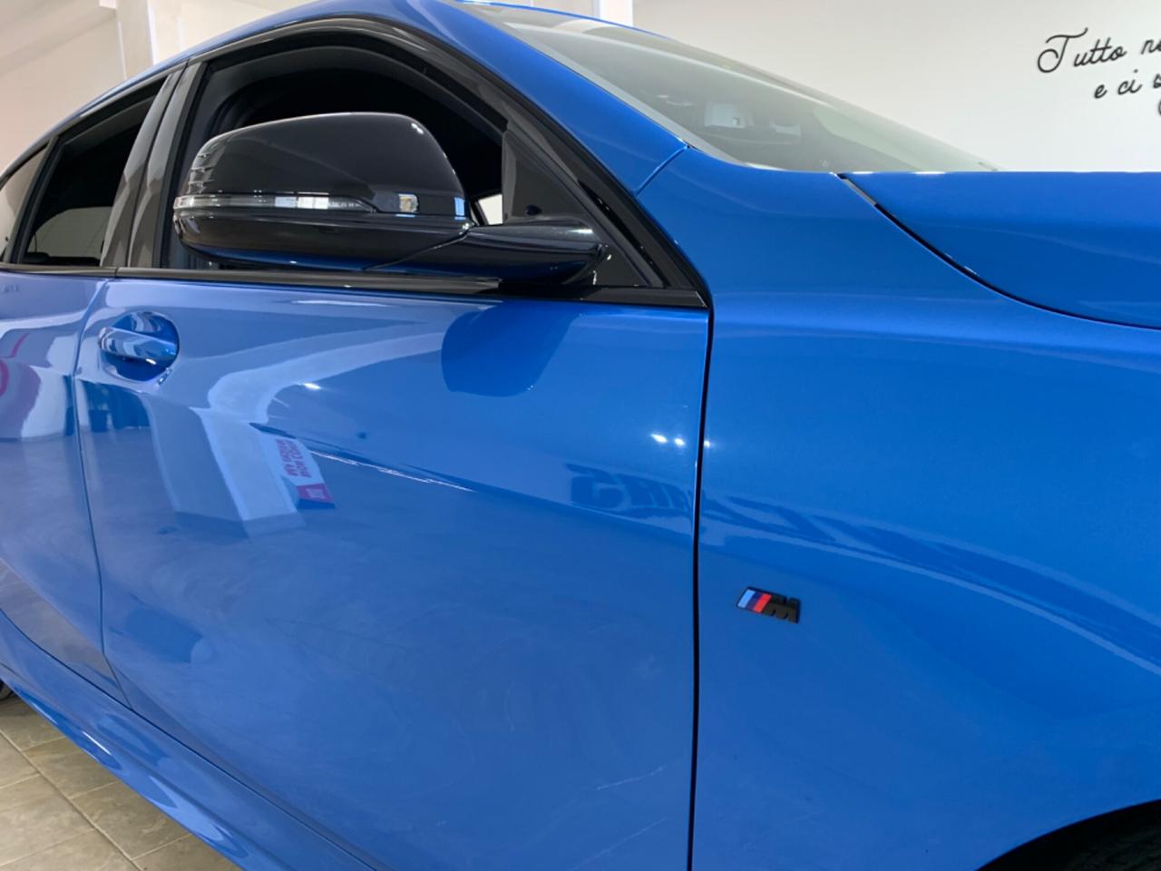 Bmw 118 118d 5p. Msport