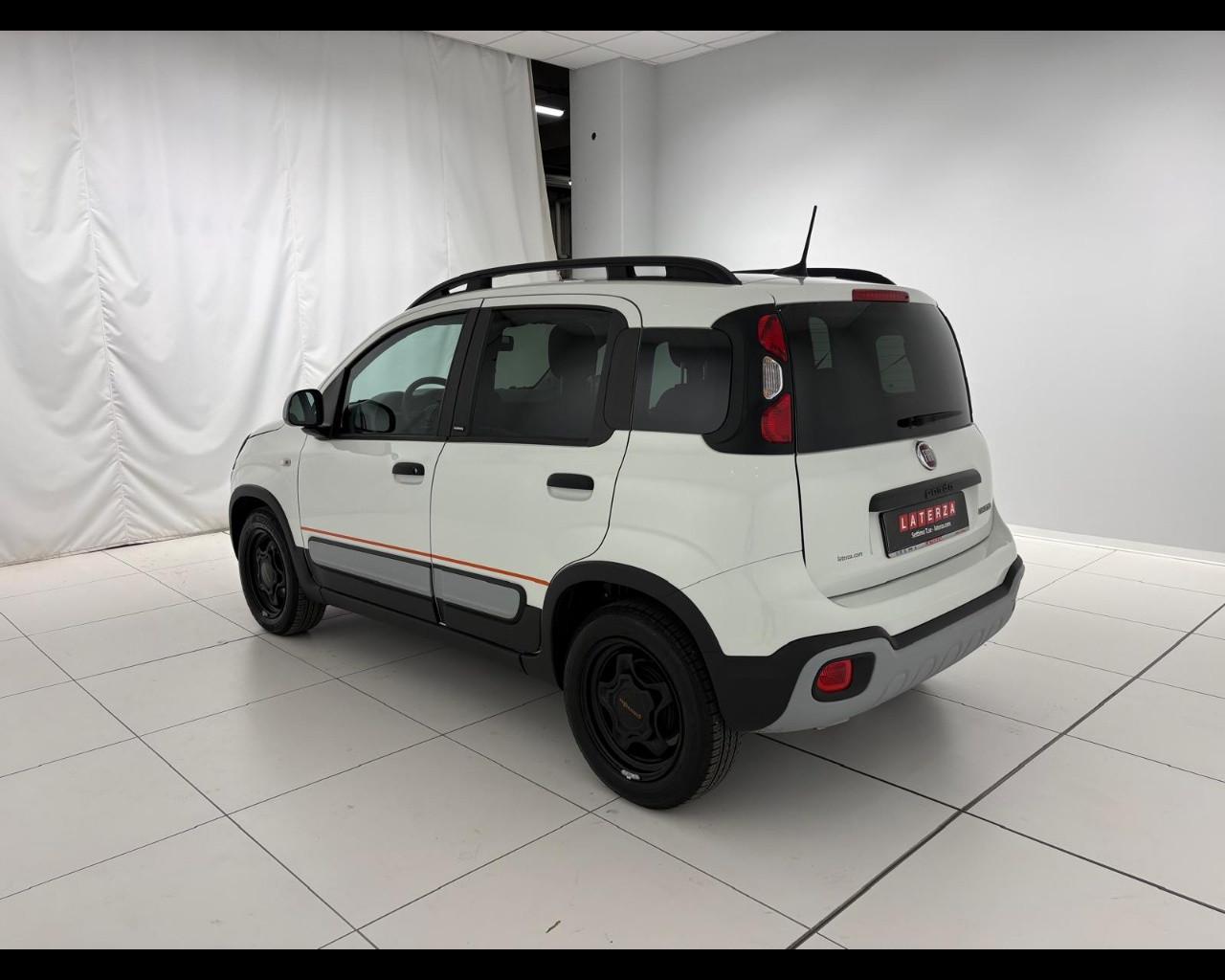 FIAT Panda 1.0 firefly hybrid Garmin s&s 70cv 5p.ti