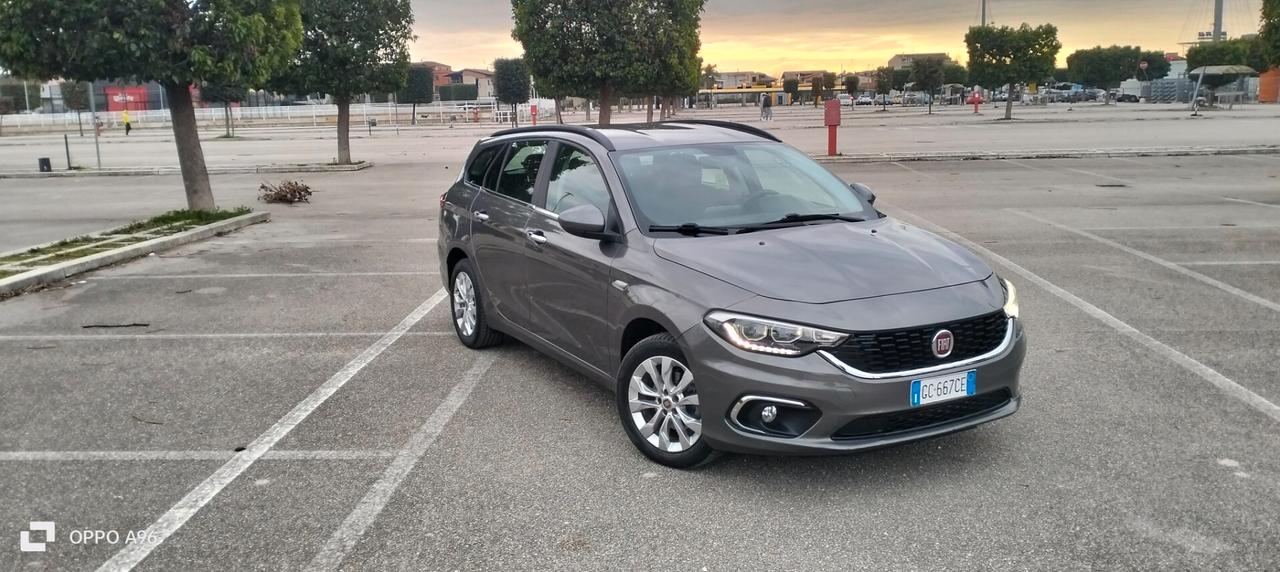 Fiat Tipo 1.6 Mjt S&S DCT SW Lounge