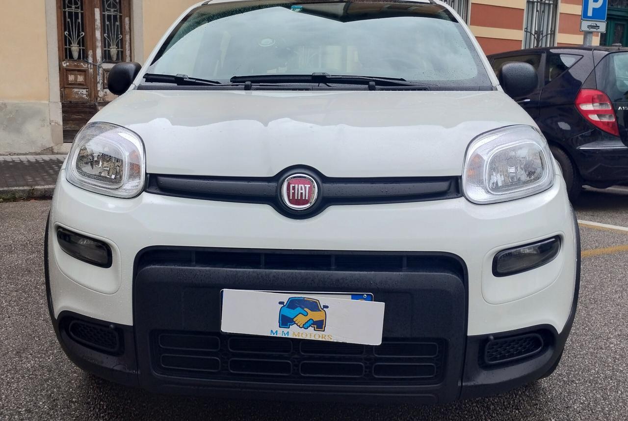 Fiat Panda 1.0 FireFly S&S Hybrid NEOPATENTATI