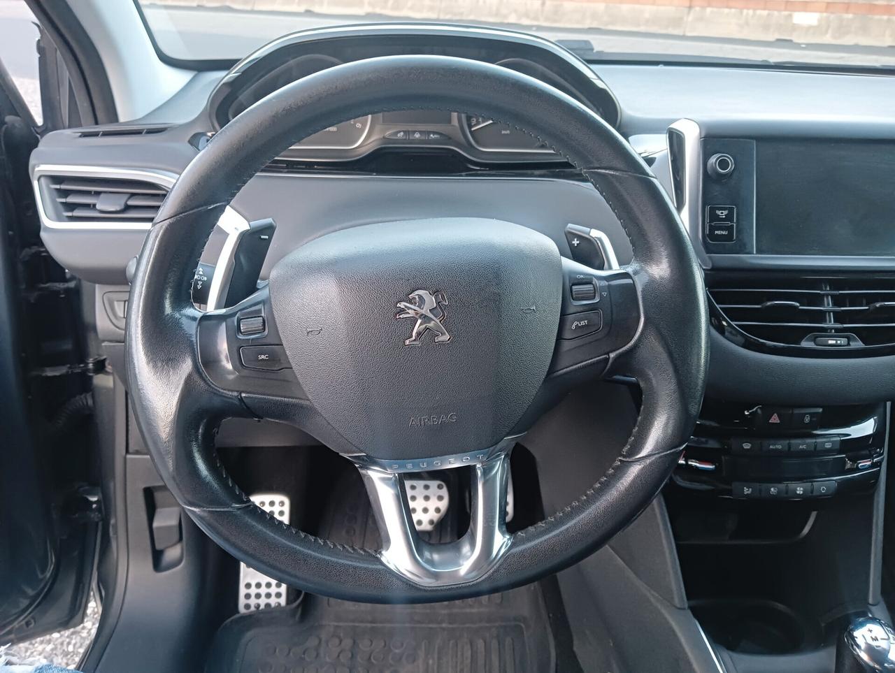 Peugeot 208 1.6 e-HDi AUTOMATICA