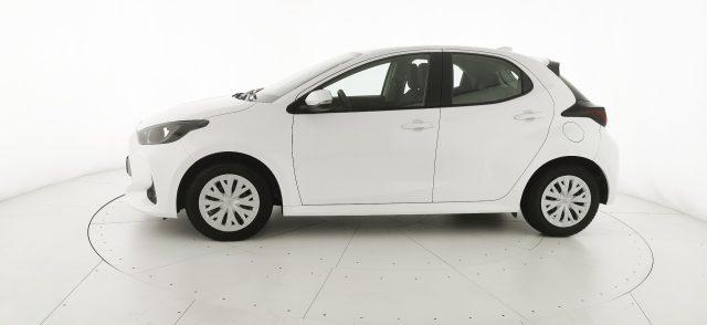 TOYOTA Yaris 1.5 Hybrid 5 porte Business