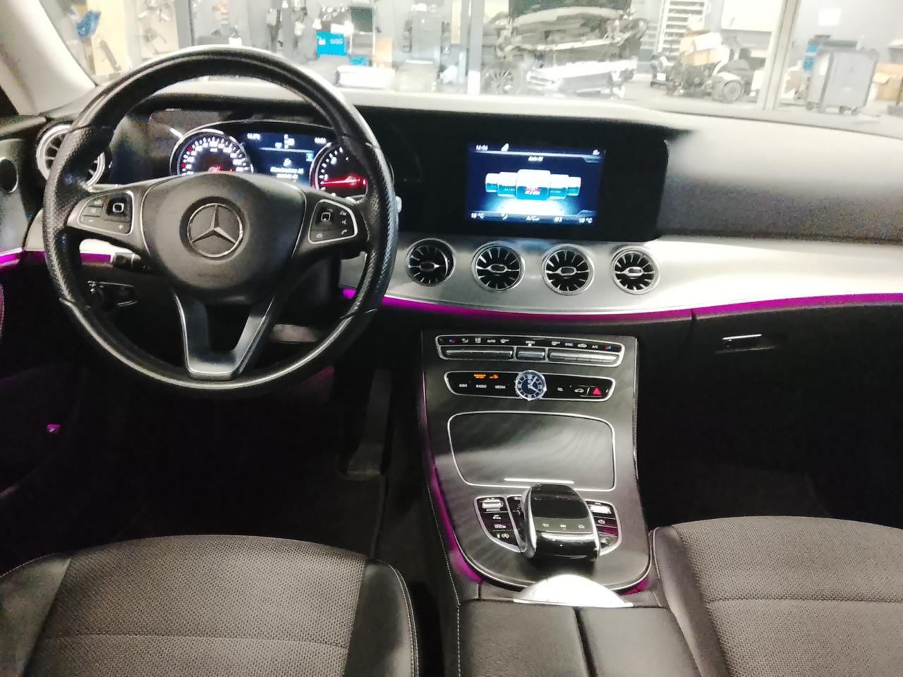 Mercedes-Benz Classe E - A238 Cabrio - E cabrio 220d Sport 4matic auto