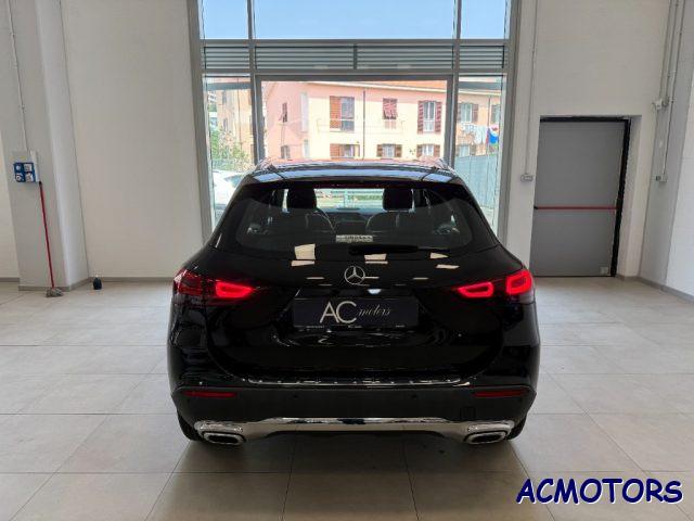 MERCEDES-BENZ GLA 200 d Automatic 4Matic