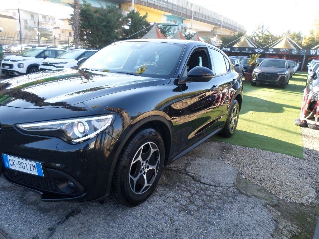 Alfa Romeo Stelvio 2.2 Turbodiesel 160 CV AT8 RWD Business