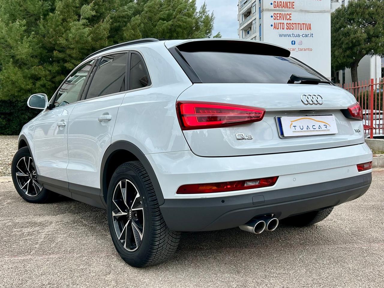 Audi Q3 2.0 TDI Business #10100