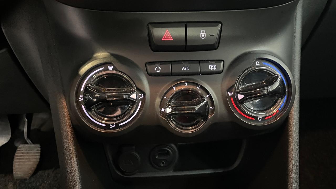 Peugeot 208 1.4 HDi 68 CV 5 porte Active