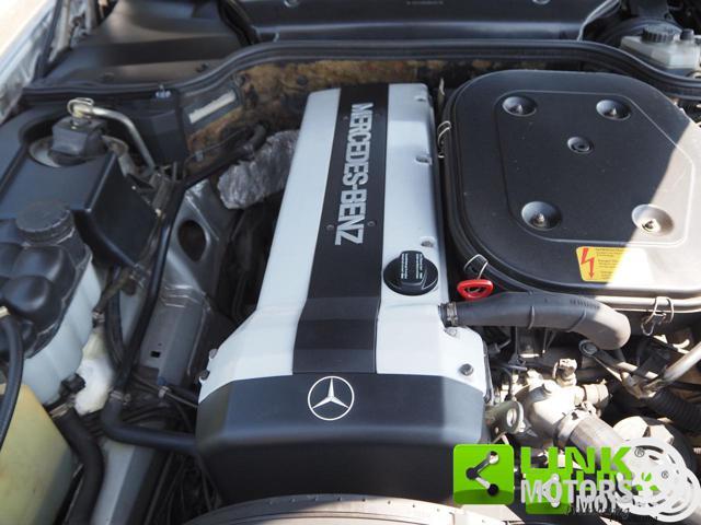 MERCEDES-BENZ SL 300 R129