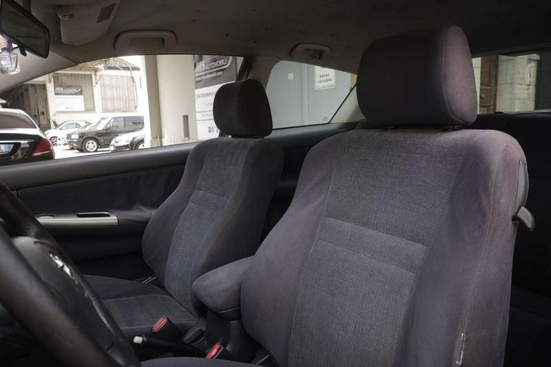 Toyota Corolla Toyota Corolla Corolla 2.0 d-4d 3p ANNO 2002