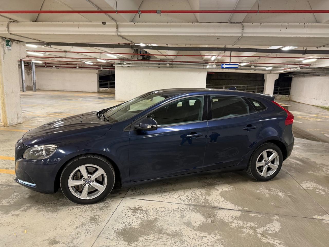 Volvo V40 D3