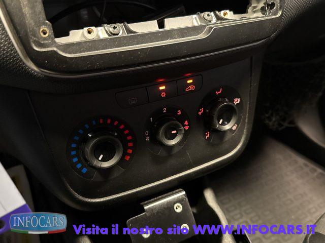 FIAT Punto 1.3 MJT 95 CV 5 porte Street
