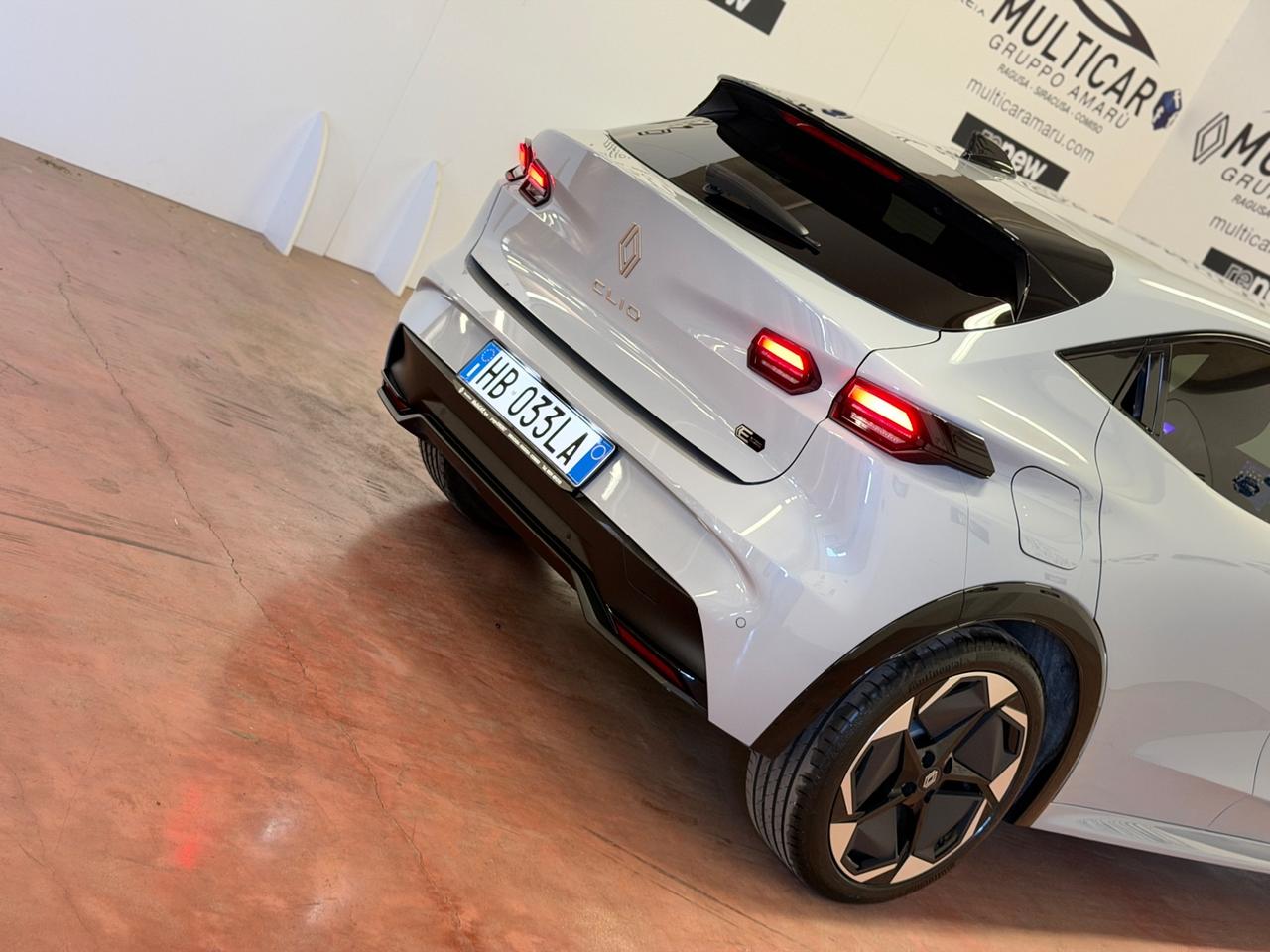 Renault Clio Full Hybrid E-Tech 160 CV 5 porte Techno